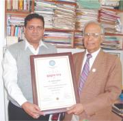 Dr. Satish Shukla gets honored with Brahmin Ratna Award